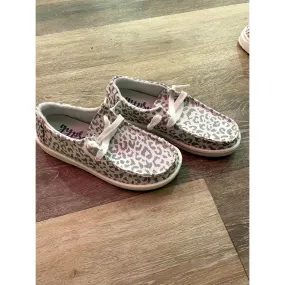 Little Miss {{ LIL KYLIE - WHITE/SILVER }} Very G Shoe